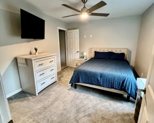 Sunsets at Angola on the Lake Charming 3-bedroom townhome Hotels in Evans