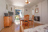 Appartement Dans Résidence Sécurisée - Homestays