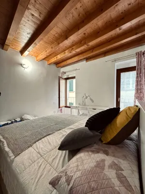 APARTMENT IN HISTORIC CENTER