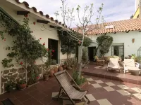 Casa Verde B&B Hotels in Sucre