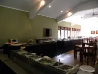 Mermaid Hotel & Club - breakfast