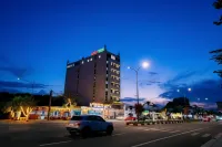 Sammy Hotel - Beach