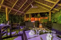 Sabba Summer Suite , Fodhdhoo - Maldives - Pools