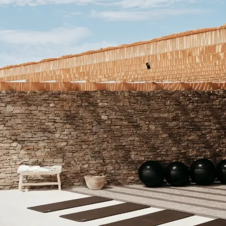 Nos Hotel & Villas