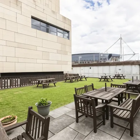 Holiday Inn CARDIFF CITY CENTRE by IHG