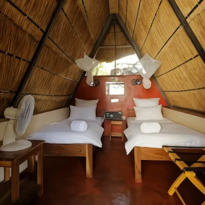 Jollyboys Backpackers and Camp Hotels near Devil's Pool