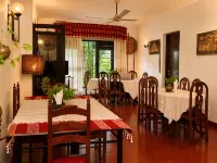 Indrani Inn Tourist Rest - Bed and Breakfasts
