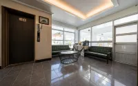 Geojedo Hakdong View Hotel - 2つ星