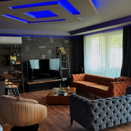 Kivanc Holiday Village