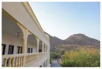 Atulya Niwas - Aravali Views - vue sur la montagne