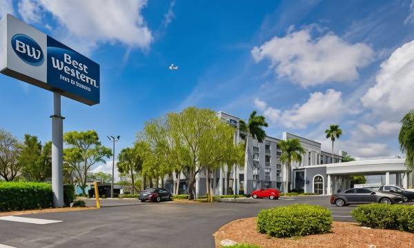 Best Western Fort Myers Inn Suites