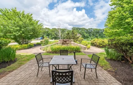 Bellissimo Hotel, Trademark by Wyndham Near Foxwoods Casino