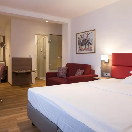 Uno Hotel Wolfsburg Sandkamp Отели в г. Вольфсбург