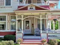 Grand Victorian B&B Inn - parking