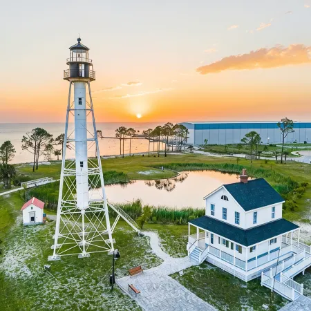 Rare find! Discounted 2024 Rates, Cape San Blas!Contact host for details!