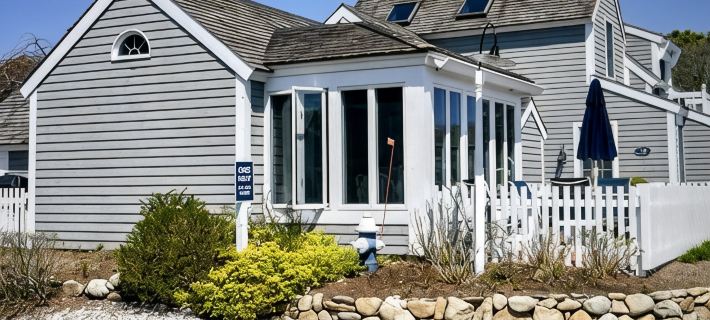 Maushop - Perfect for your Vacation Hotels in Mashpee
