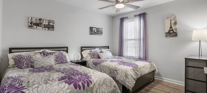 Entire Modern Home in Prime Dining & Shopping Area Hotels in Berkeley County
