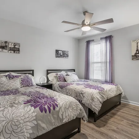 Entire Modern Home in Prime Dining & Shopping Area Hotels in Berkeley County