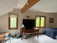 Spectacular waterfront home with panoramic views on 4 private acres ! - Wifi