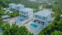 Villas with Private Pool 5 Min to Grace Bay Beach - parking