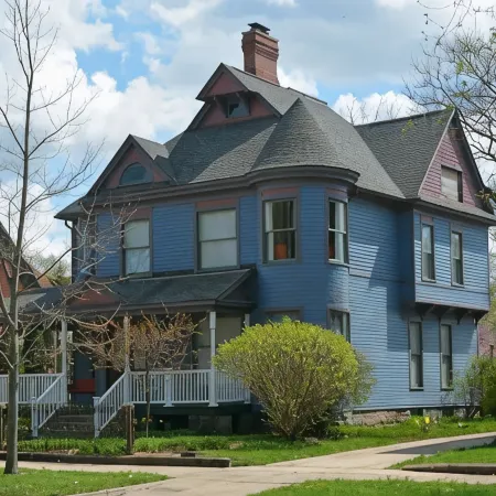 Art and Lodging