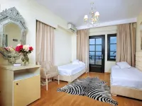 Assa Maris Beach Hotel - Pools