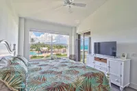 Welcome to "Treasure Pleasure 2" Bahama Beach Club 3-bedroom, Beachfront Condo - Wifi