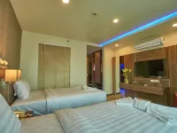Sonia residence Hotels near ALANGKARN