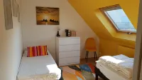 House 5 Bedrooms, 2 bathrooms, enclosed garden 800m from Morgat beach - 2つ星