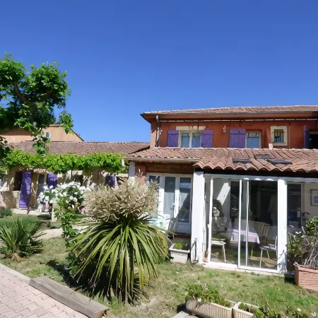 Appart'Hotel Festival Sud Aqua - Avignon TGV