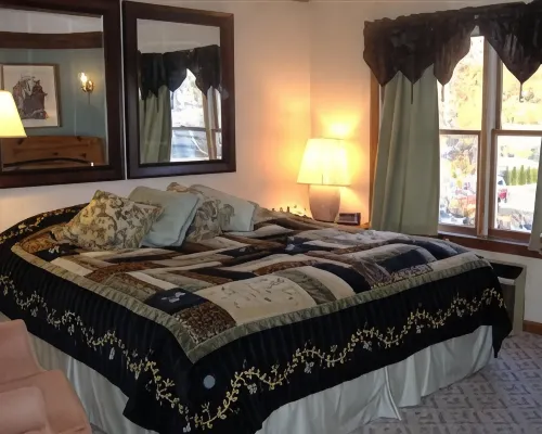 Sturbridge Country Inn Hotele w: Sturbridge