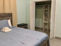 Charming 2-bedroom apartment with AC, WiFi in wonderful Nassau ラブビーチ周辺のホテル