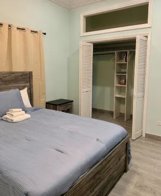 Charming 2-bedroom apartment with AC, WiFi in wonderful Nassau