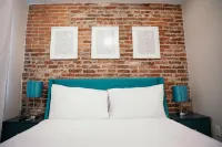 Sleek and Cozy Micro Fells Point Residence! - Condos
