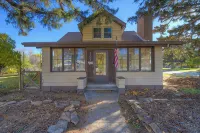 Historic Downtown Ennis Escape - 3-Star