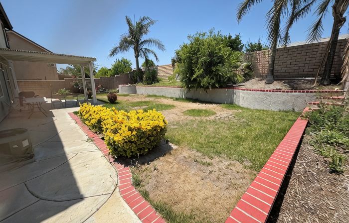 5 bds large house,Near Airport Ontario Mills,free parking,pets friendly.