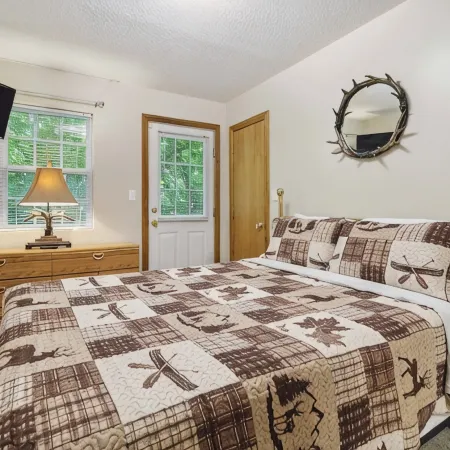 Welcome to “Haven on Harmony” – The Perfect Cozy Cabin