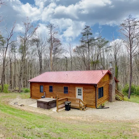 Almost Hiking - close to downtown attractions and a short drive to hiking