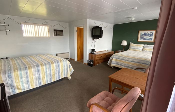 Lamplighter Lodge
