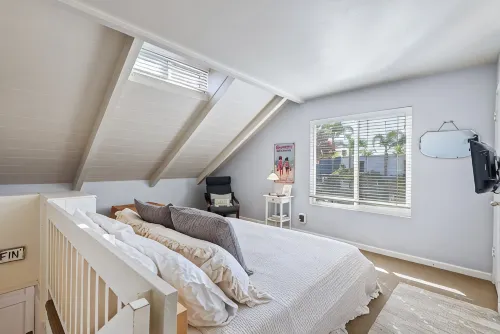 Best Deal in Carpinteria! - 3-Star