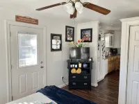 “Seclusion” - Swim-Boat Dock, Hot Tub, Fire Pit, Kayaks for rent on property - Country Houses