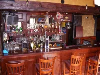 Causeway Tavern Bed & Breakfast - bar