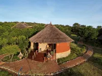 Africa Safari Maasai Boma - parking
