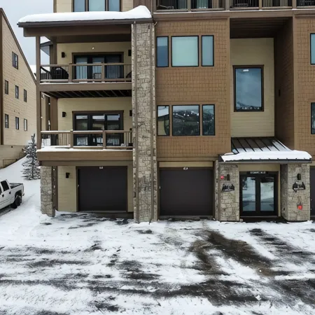 4 bedroom 3 bath with hot tub right on the mountain at Big Sky