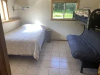 Private vacation house for larger groups near the Dells with heated game room. - Jacuzzi