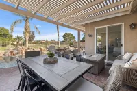 Tranquil Hideaway by GPM - Private Pool +Golf Views +Tennis +Walk to Festivals - 4星級