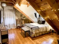 NEW CABIN! Hot Tub, Gazebo, Wraparound Deck, Sleeps 14. Drive to Hocking! - 4-Star