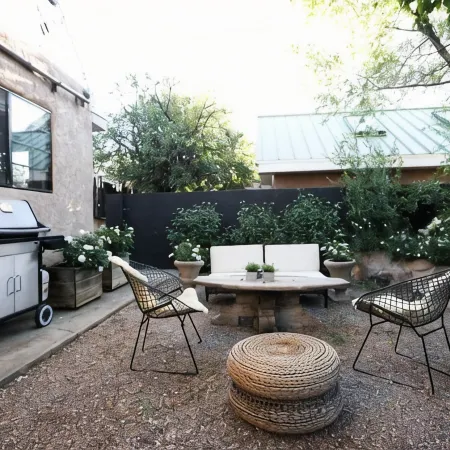 Romantic Pied-à-Terre