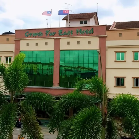 Grand Far East Hotel