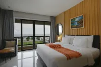 Raja Hotel Kuta Mandalika Resort & Convention - balcony